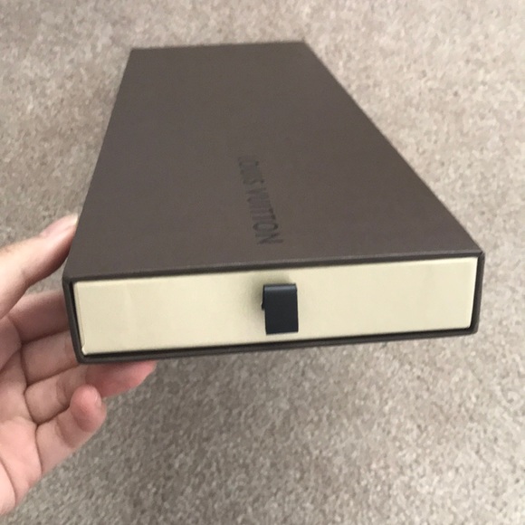 ❤️🔥SALE❤️🔥Louis Vuitton box - Picture 3 of 3